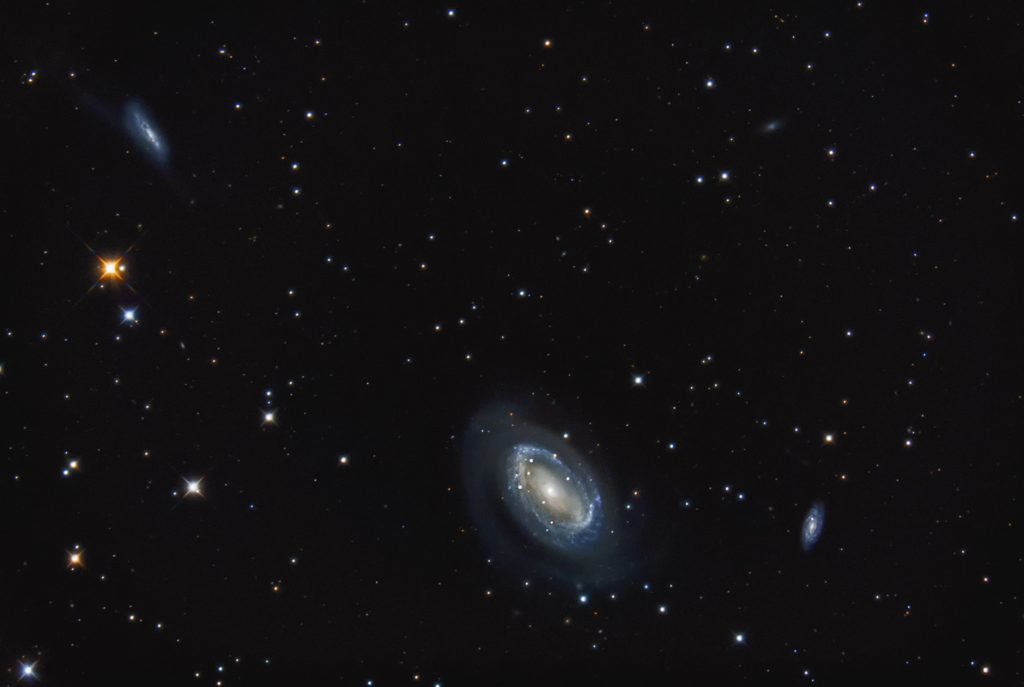 NGC4725, RC16, Nikon D800, PixInsight, Photoshop